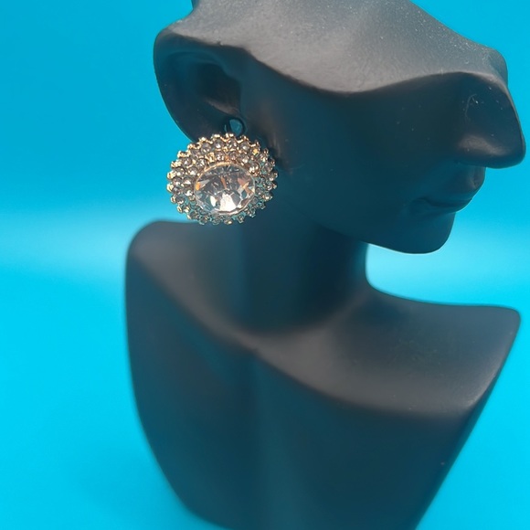 Stud Earrings from New York and Company - Picture 2 of 6